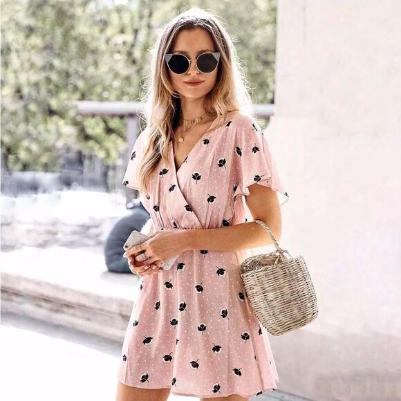 NWT & Other Stories Floral Crepe Surplice Mini Dress in Pink Size 2 - Picture 1 of 8